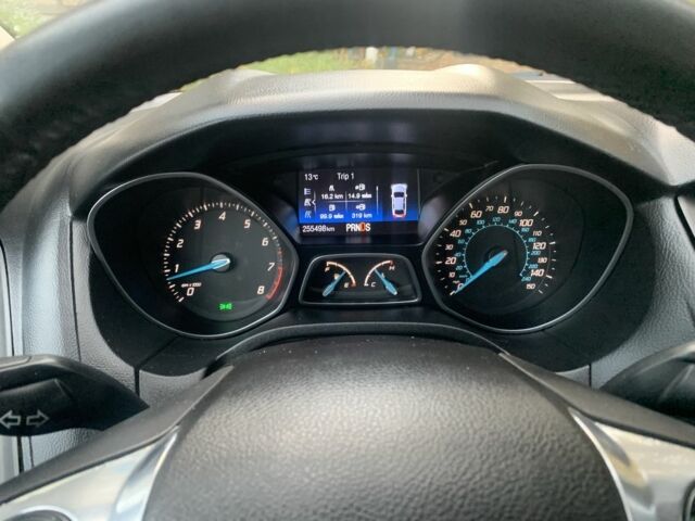 Серый Форд Фокус, объемом двигателя 2 л и пробегом 256 тыс. км за 7500 $, фото 8 на Automoto.ua