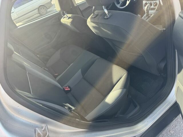 Серый Форд Фокус, объемом двигателя 2 л и пробегом 215 тыс. км за 6200 $, фото 8 на Automoto.ua