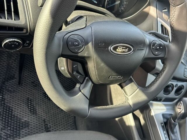 Серый Форд Фокус, объемом двигателя 2 л и пробегом 215 тыс. км за 6200 $, фото 11 на Automoto.ua