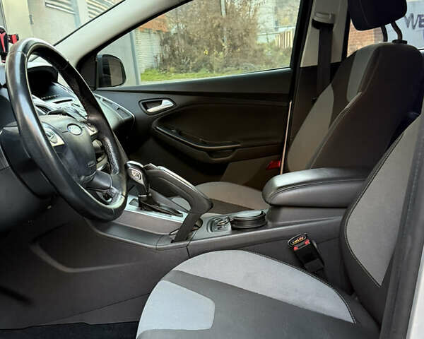 Сірий Форд Фокус, об'ємом двигуна 1.6 л та пробігом 155 тис. км за 7500 $, фото 20 на Automoto.ua