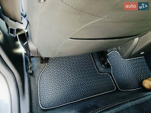 Серый Форд Фокус, объемом двигателя 2 л и пробегом 209 тыс. км за 7000 $, фото 19 на Automoto.ua