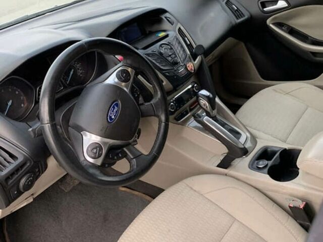 Сірий Форд Фокус, об'ємом двигуна 2 л та пробігом 260 тис. км за 6900 $, фото 8 на Automoto.ua