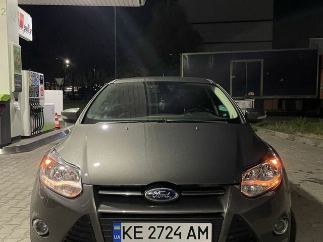 Серый Форд Фокус, объемом двигателя 2 л и пробегом 160 тыс. км за 6000 $, фото 2 на Automoto.ua