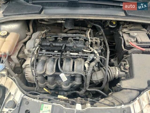 Сірий Форд Фокус, об'ємом двигуна 1.6 л та пробігом 153 тис. км за 6200 $, фото 6 на Automoto.ua