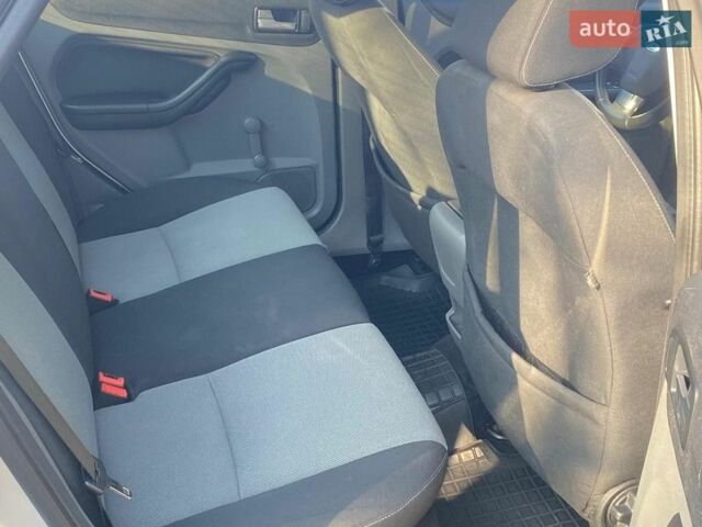 Сірий Форд Фокус, об'ємом двигуна 1.6 л та пробігом 330 тис. км за 4500 $, фото 9 на Automoto.ua