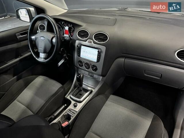 Серый Форд Фокус, объемом двигателя 1.6 л и пробегом 174 тыс. км за 6000 $, фото 35 на Automoto.ua
