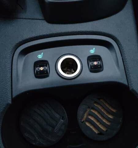 Серый Форд Фокус, объемом двигателя 1.6 л и пробегом 235 тыс. км за 7200 $, фото 18 на Automoto.ua