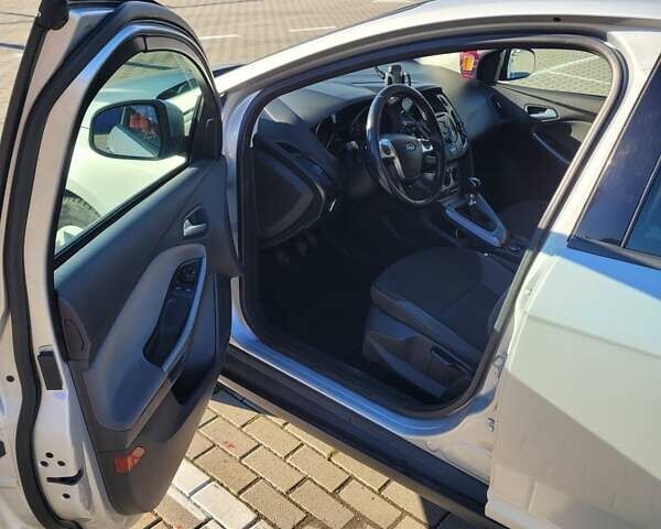 Серый Форд Фокус, объемом двигателя 1.56 л и пробегом 251 тыс. км за 6499 $, фото 11 на Automoto.ua