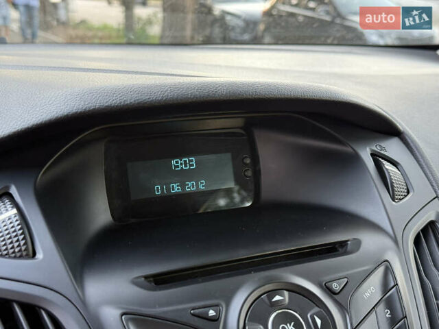 Серый Форд Фокус, объемом двигателя 2 л и пробегом 135 тыс. км за 7499 $, фото 23 на Automoto.ua