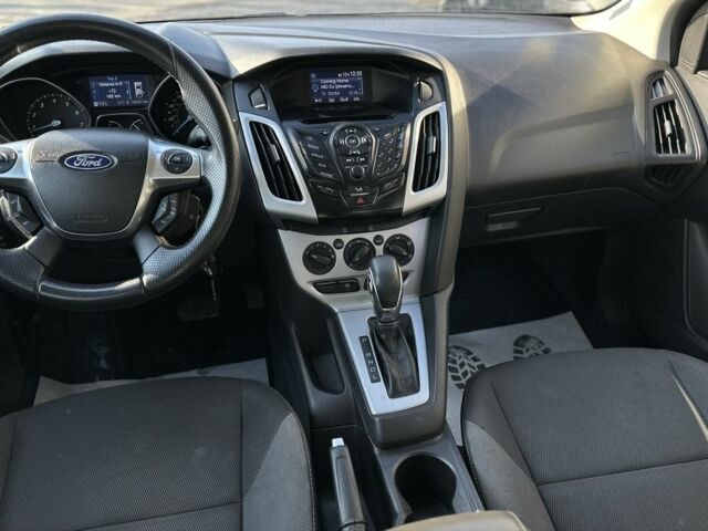 Сірий Форд Фокус, об'ємом двигуна 2 л та пробігом 189 тис. км за 8200 $, фото 19 на Automoto.ua