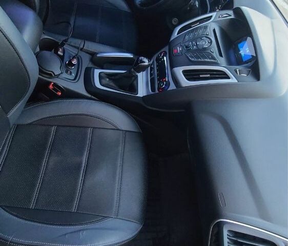 Форд Фокус 2012 у Києві на Automoto.ua Сірий Форд Фокус, об'ємом двигуна 1.6 л та пробігом 292 тис. км за 7200 $, фото 7 на Automoto.ua