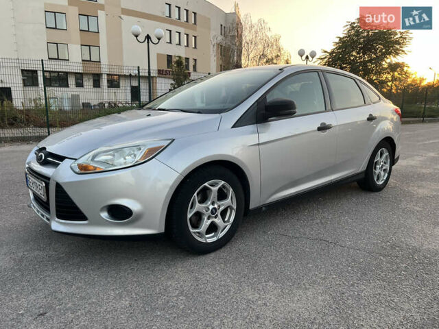 Сірий Форд Фокус, об'ємом двигуна 2 л та пробігом 250 тис. км за 5550 $, фото 1 на Automoto.ua