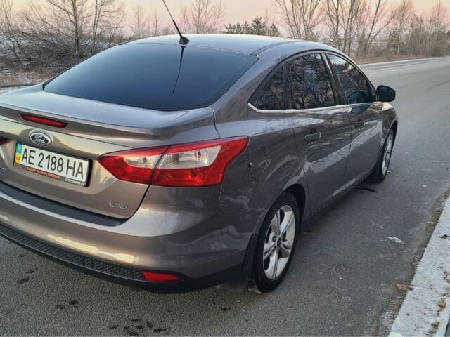 Форд Фокус 2012 у Києві на Automoto.ua Сірий Форд Фокус, об'ємом двигуна 1.6 л та пробігом 292 тис. км за 7200 $, фото 2 на Automoto.ua