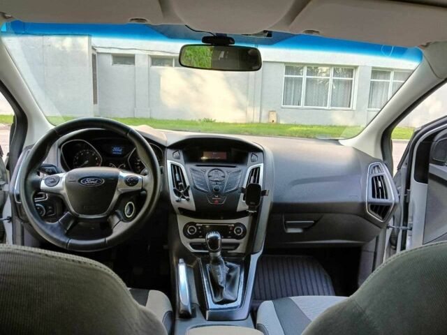 Серый Форд Фокус, объемом двигателя 1.6 л и пробегом 235 тыс. км за 6300 $, фото 3 на Automoto.ua