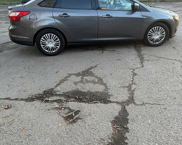 Серый Форд Фокус, объемом двигателя 2 л и пробегом 228 тыс. км за 6700 $, фото 8 на Automoto.ua