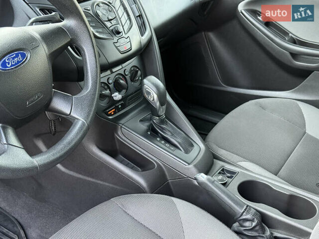 Серый Форд Фокус, объемом двигателя 2 л и пробегом 135 тыс. км за 7499 $, фото 19 на Automoto.ua