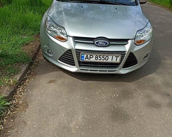 Сірий Форд Фокус, об'ємом двигуна 2 л та пробігом 241 тис. км за 6650 $, фото 4 на Automoto.ua