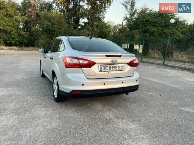 Сірий Форд Фокус, об'ємом двигуна 2 л та пробігом 250 тис. км за 5550 $, фото 4 на Automoto.ua