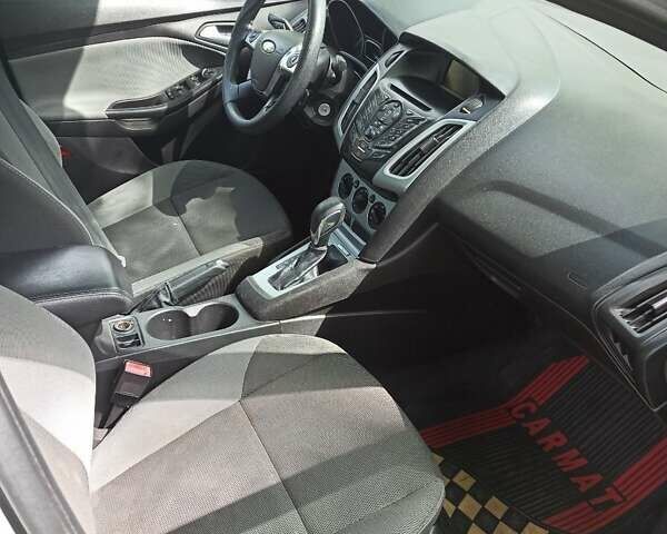 Сірий Форд Фокус, об'ємом двигуна 2 л та пробігом 241 тис. км за 6650 $, фото 8 на Automoto.ua