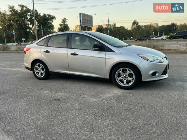 Сірий Форд Фокус, об'ємом двигуна 2 л та пробігом 250 тис. км за 5550 $, фото 8 на Automoto.ua