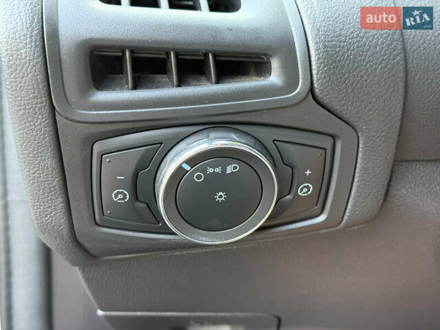 Серый Форд Фокус, объемом двигателя 2 л и пробегом 135 тыс. км за 7499 $, фото 21 на Automoto.ua