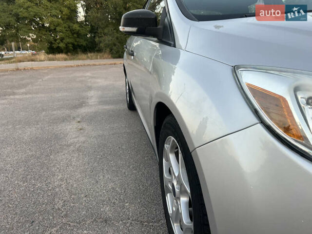 Сірий Форд Фокус, об'ємом двигуна 2 л та пробігом 250 тис. км за 5550 $, фото 15 на Automoto.ua