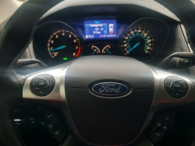 Серый Форд Фокус, объемом двигателя 2 л и пробегом 260 тыс. км за 6200 $, фото 7 на Automoto.ua