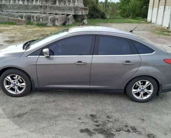 Серый Форд Фокус, объемом двигателя 1.6 л и пробегом 151 тыс. км за 7000 $, фото 4 на Automoto.ua