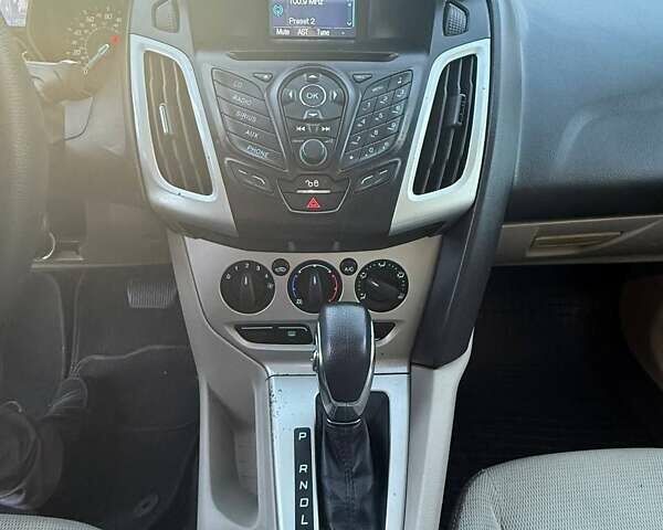 Серый Форд Фокус, объемом двигателя 2 л и пробегом 228 тыс. км за 6700 $, фото 26 на Automoto.ua