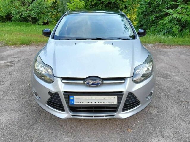 Серый Форд Фокус, объемом двигателя 1.6 л и пробегом 235 тыс. км за 6300 $, фото 4 на Automoto.ua