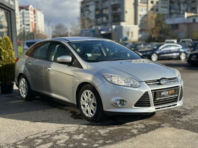 Сірий Форд Фокус, об'ємом двигуна 2 л та пробігом 189 тис. км за 8200 $, фото 3 на Automoto.ua