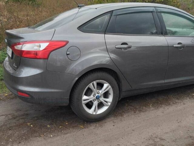 Серый Форд Фокус, объемом двигателя 2 л и пробегом 217 тыс. км за 7000 $, фото 2 на Automoto.ua