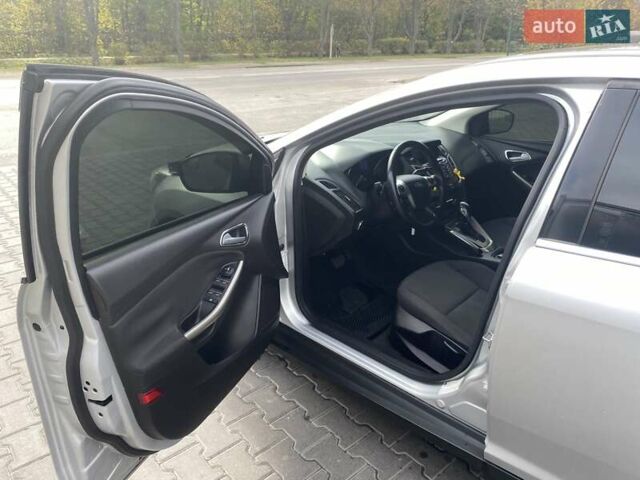 Форд Фокус 2012 в Белой Церкве на Automoto.ua Серый Форд Фокус, объемом двигателя 1.9 л и пробегом 244 тыс. км за 7100 $, фото 16 на Automoto.ua