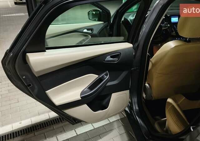 Серый Форд Фокус, объемом двигателя 2 л и пробегом 194 тыс. км за 7400 $, фото 14 на Automoto.ua