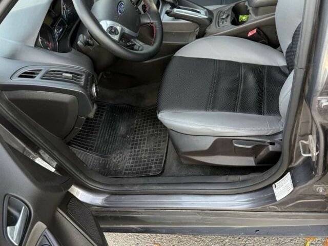 Серый Форд Фокус, объемом двигателя 2 л и пробегом 210 тыс. км за 5400 $, фото 10 на Automoto.ua