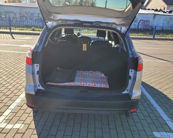 Серый Форд Фокус, объемом двигателя 1.56 л и пробегом 251 тыс. км за 6499 $, фото 5 на Automoto.ua