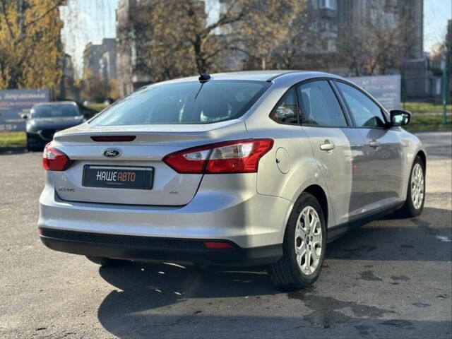 Сірий Форд Фокус, об'ємом двигуна 2 л та пробігом 189 тис. км за 8200 $, фото 7 на Automoto.ua