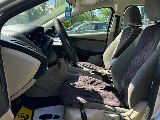 Серый Форд Фокус, объемом двигателя 2 л и пробегом 214 тыс. км за 7900 $, фото 9 на Automoto.ua