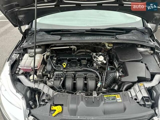 Серый Форд Фокус, объемом двигателя 2.01 л и пробегом 227 тыс. км за 6250 $, фото 11 на Automoto.ua
