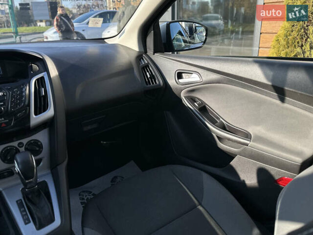 Серый Форд Фокус, объемом двигателя 2 л и пробегом 189 тыс. км за 8200 $, фото 34 на Automoto.ua