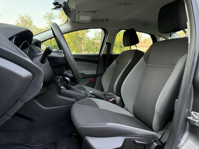 Серый Форд Фокус, объемом двигателя 2 л и пробегом 135 тыс. км за 7900 $, фото 3 на Automoto.ua