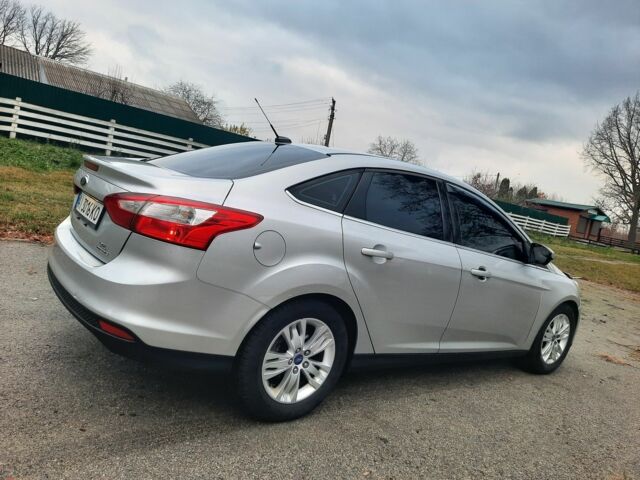 Серый Форд Фокус, объемом двигателя 2 л и пробегом 260 тыс. км за 6200 $, фото 10 на Automoto.ua