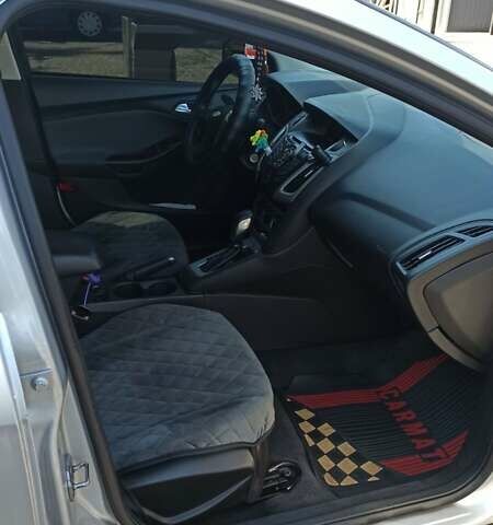 Сірий Форд Фокус, об'ємом двигуна 2 л та пробігом 241 тис. км за 6650 $, фото 14 на Automoto.ua