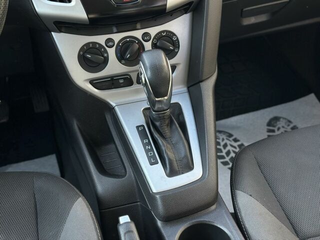 Сірий Форд Фокус, об'ємом двигуна 2 л та пробігом 189 тис. км за 8200 $, фото 22 на Automoto.ua