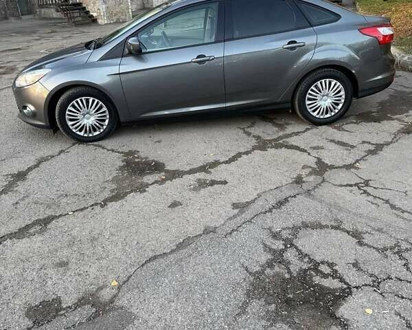 Серый Форд Фокус, объемом двигателя 2 л и пробегом 228 тыс. км за 6700 $, фото 11 на Automoto.ua