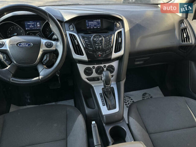 Серый Форд Фокус, объемом двигателя 2 л и пробегом 189 тыс. км за 8200 $, фото 30 на Automoto.ua