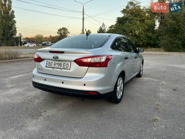 Сірий Форд Фокус, об'ємом двигуна 2 л та пробігом 250 тис. км за 5550 $, фото 6 на Automoto.ua