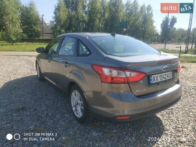 Серый Форд Фокус, объемом двигателя 2 л и пробегом 176 тыс. км за 6300 $, фото 3 на Automoto.ua