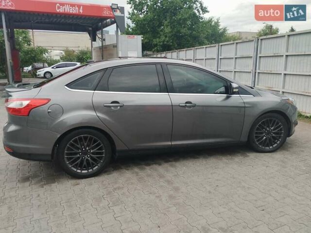 Форд Фокус 2013 у Львові на Automoto.ua Сірий Форд Фокус, об'ємом двигуна 2 л та пробігом 220 тис. км за 8000 $, фото 6 на Automoto.ua