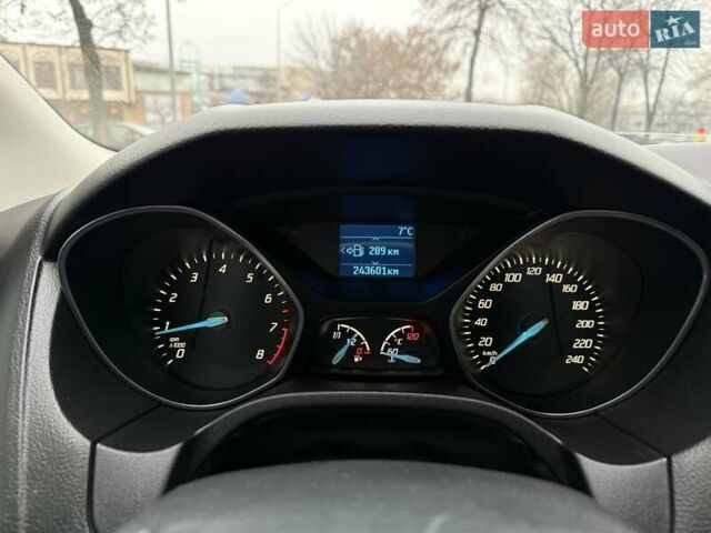 Серый Форд Фокус, объемом двигателя 1 л и пробегом 243 тыс. км за 5300 $, фото 14 на Automoto.ua